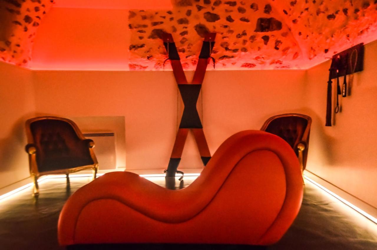 Nouveau - Luxure - Secret Suite - Jacuzzi Melun Buitenkant foto